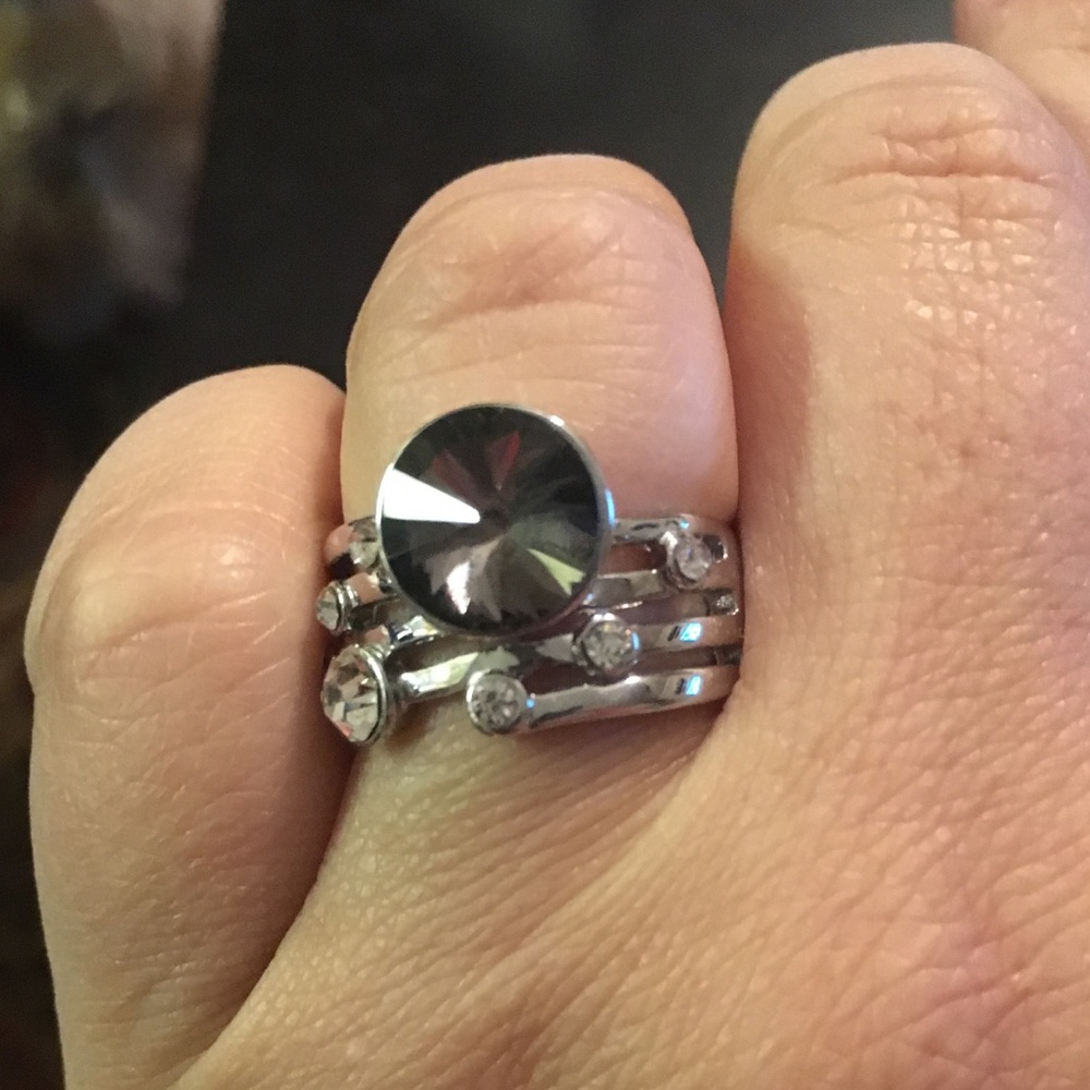 Unique Ring